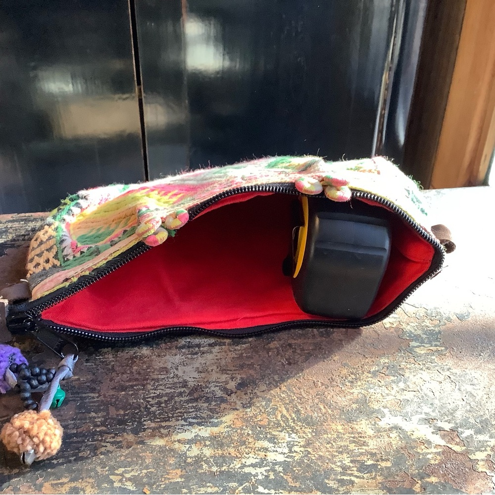 Vintage Hmong Textile Cosmetic Bag Clutch - Picture 5 of 5